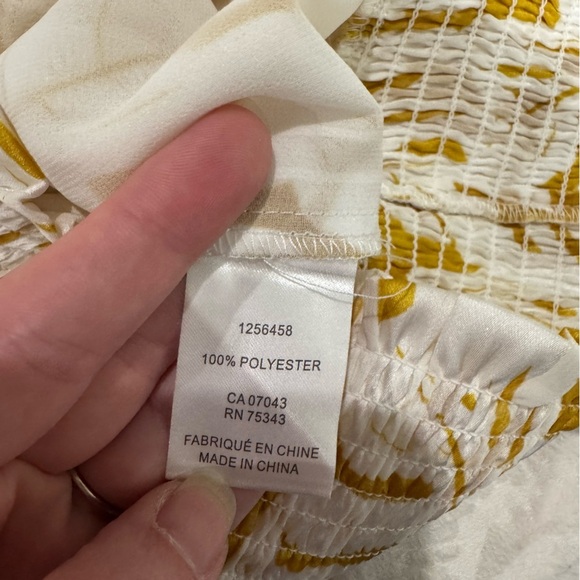 Joie Women Tropical Leaf Print Blouse Yellow White Sheer Smocked Halter blouson - Picture 6 of 9